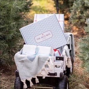 Jilly box Droplet blanket